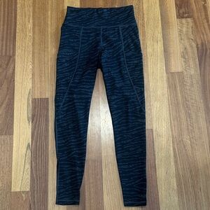 American Eagle Black Patterned Leggings